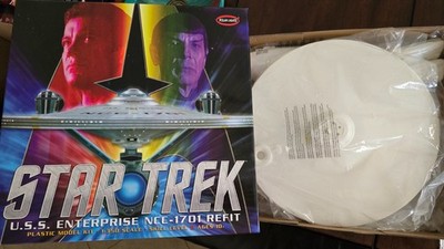 Polar Lights 1/350 Star Trek TOS Enterprise 50th Anniversary