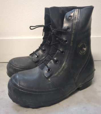 Vintage 1970 BATA US Military Mickey Mouse Extreme Cold Boots