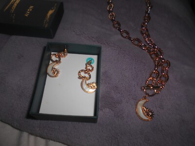 Halbmond Halskette und Ohrringe Set von Avon Originalverpackt Neu