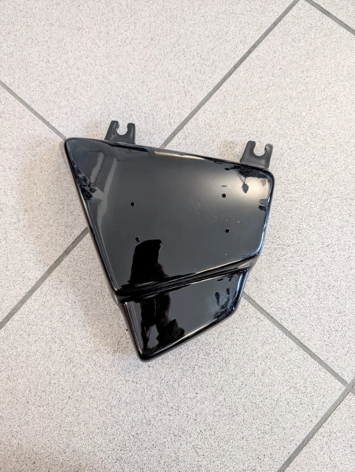 Fiancatina Coperchio Sinistro Nero Aprilia Red Rose 50 1989-1992 AP8230683 - Immagine 3 di 4