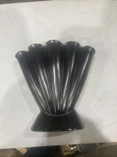 black Red Wing 416 Gladiolus Fan Vase Art Deco Large 12” t 12" w AS IS