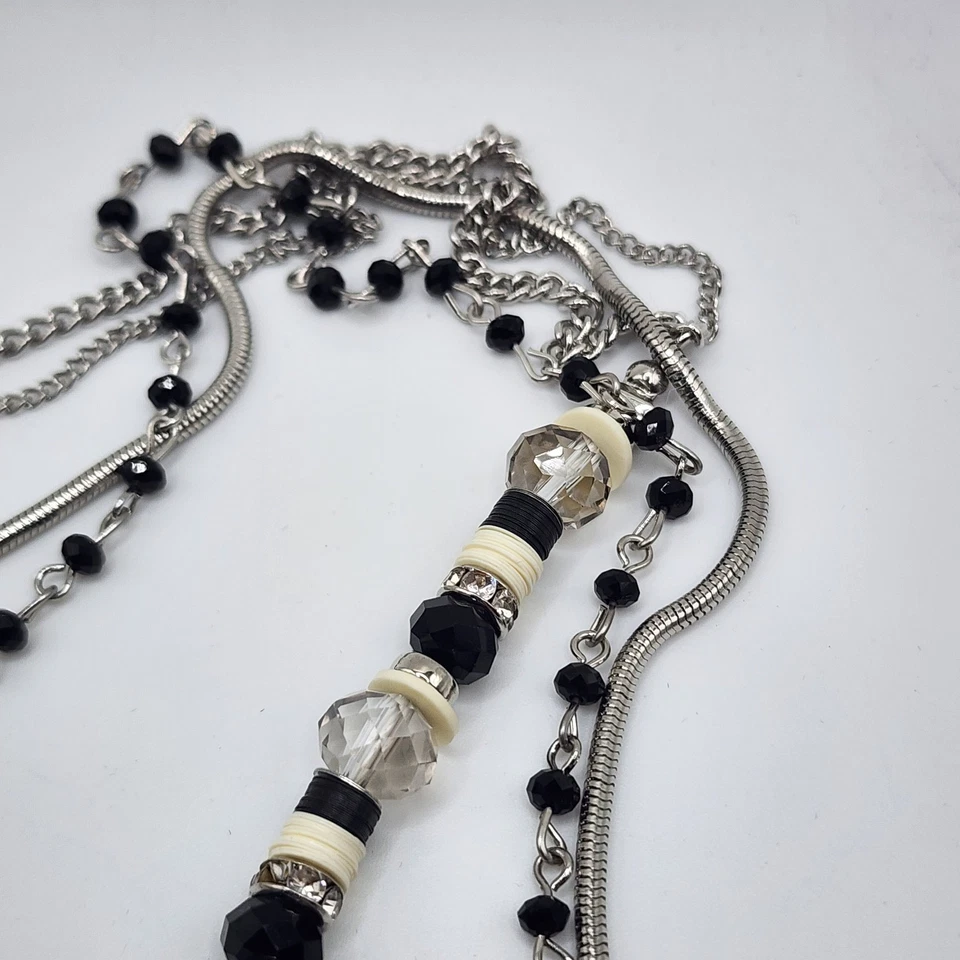 Collar Vera Wang Cuentas Cristal Blanco Negro Tono Plata 26" Foto 2 de 4