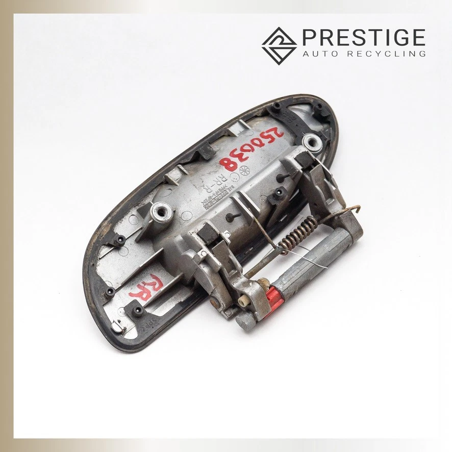 Manija de puerta exterior trasera derecha Infiniti I35 2002 82606-3Y176 OEM Foto 3 de 4