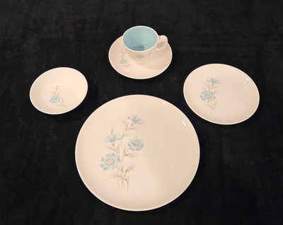 Vintage (MCM) Taylor, Smith & Taylor ''Ever Yours Boutonniere'' 4-Piece Place Sett
