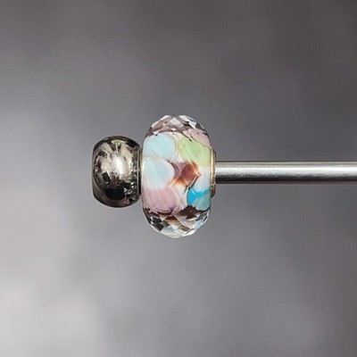 Echte echte Trollbeads facettiert OOAK Unikat Glasperle mehrfarbig