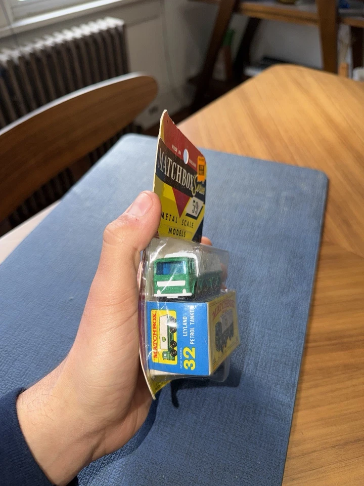 RARE Matchbox Lesney 32C Leyland Tanker BP Gas Blister Pack Carded - Image 4 of 4