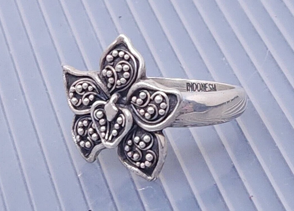 Anillo Vintage LOIS HILL Plata Esterlina Flor Banda Talla 8 Foto 3 de 4