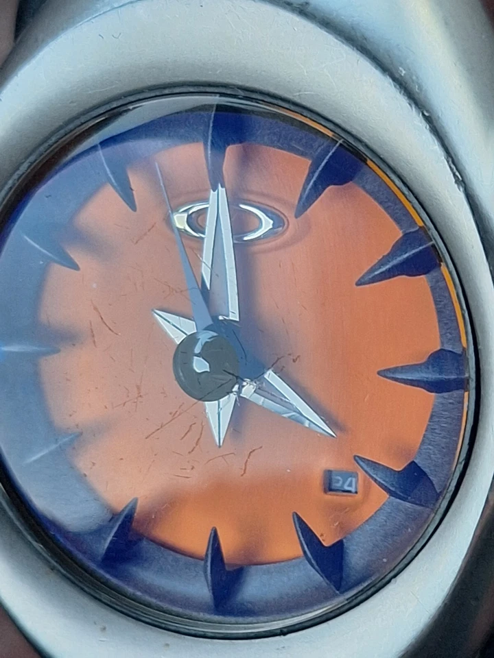 Reloj Oakley Vintage Acero Inoxidable 10 Bar Hidrofóbico Oakley EE. UU. Japón G3D Foto 2 de 4