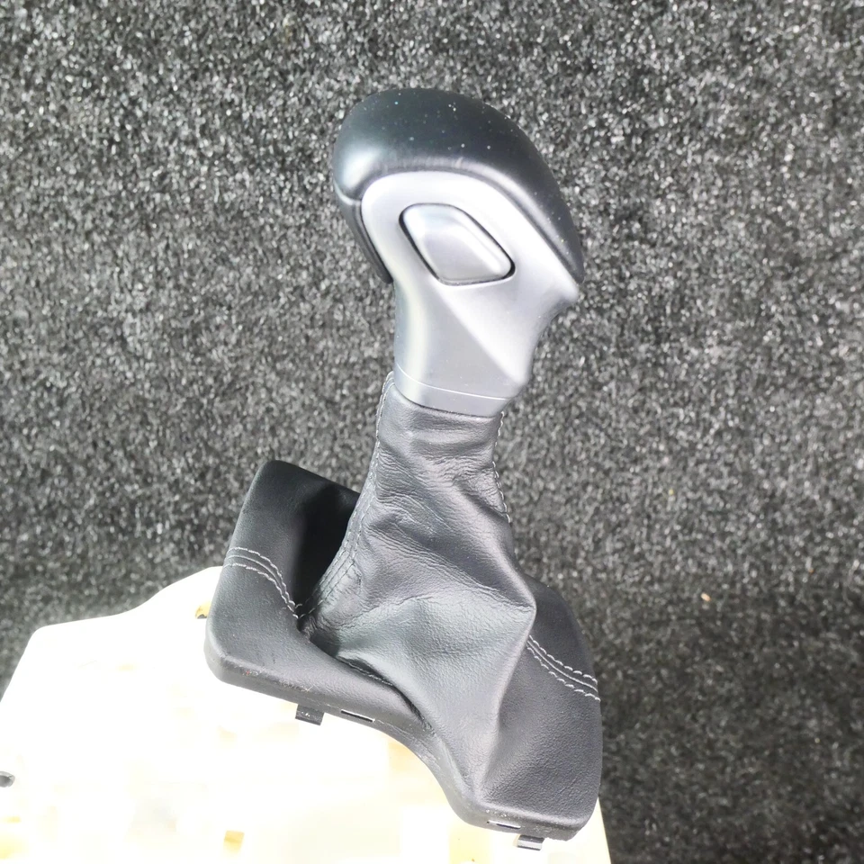 KIA SELTOS Trans. Gear Selector Level Shifter Lever Knob 46700Q5210 22 23 - Image 4 of 4