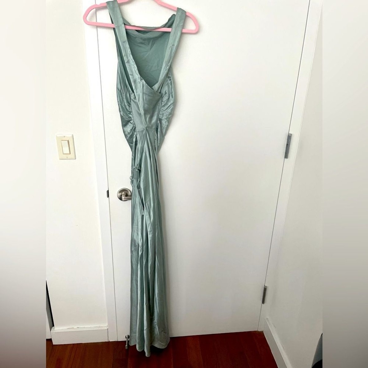 RRP US$398 Reformation Anaiis Silk Dress in aquamarine NWOT | eBay RRP US$398 Reformation Anaiis Silk Dress in aquamarine NWOT | eBay