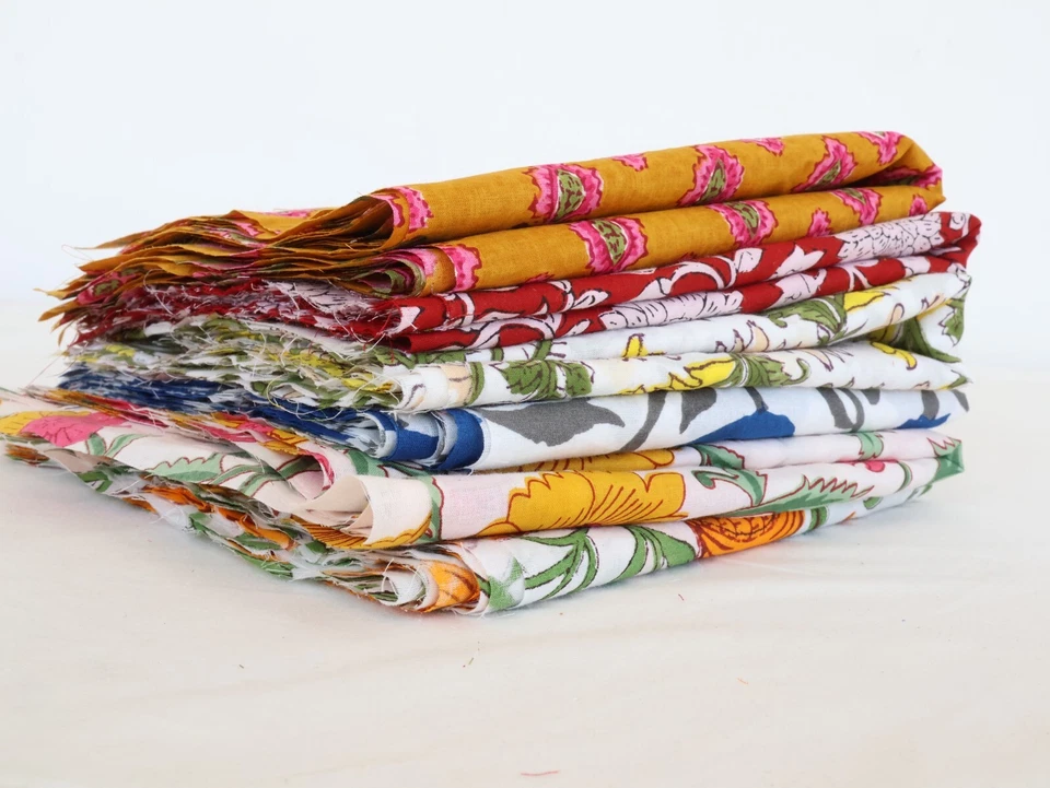Paquetes de cuartos de grasa restos de algodón cachemira artesanal tela de algodón floral, restos Foto 4 de 4