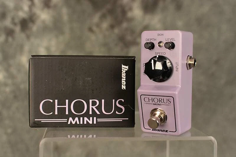 Ibanez cs 2024 mini chorus