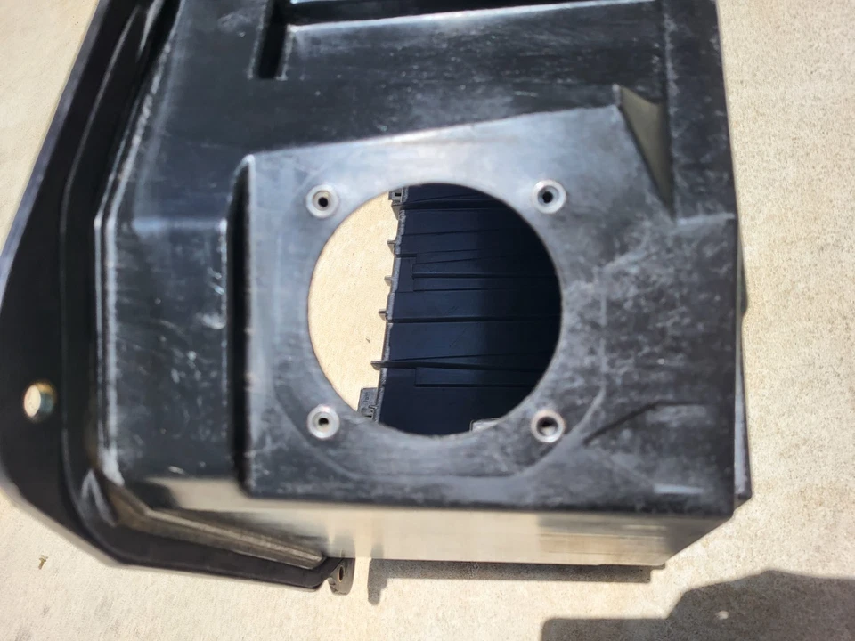 Bandeja de almacenamiento trasero de batería BMW Z4 E85 E86 OEM 51717016956 Foto 3 de 4