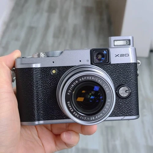 Fujifilm Fuji X Series X20 12 MP 4x Optical Zoom Digital Camera Silver 1080p HD image 4