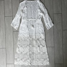 Crochet Cardigan Kimono Duster White M Floral Embroidery Tie-Front Beach Boho