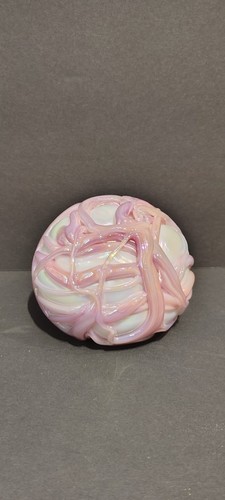 Vintage 1991 Gibson Art Glass Paperweight. White Iridescent with Pink Swirls - Picture 4 of 6