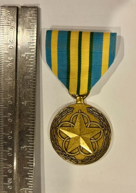 US Armed Forces Outstanding Volunteer Service Medal -new