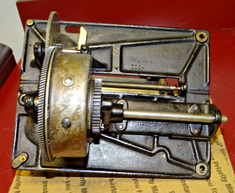 Edison Amberola 30 Cylinder Phonograph Motor, Bedplate, Good Spring ...