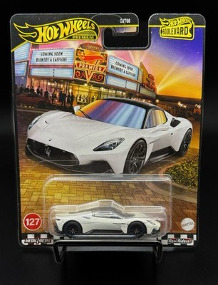   HOT WHEELS PREMIUM BOULEVARD MASERATI MC20 TEAL RIDERS WHITE DIECAST 1:64  