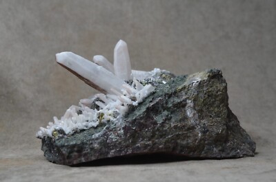 Hematite, Calcite and Chalcopyrite on Quartz Specimen Piedras Verde Chihuahua Mx