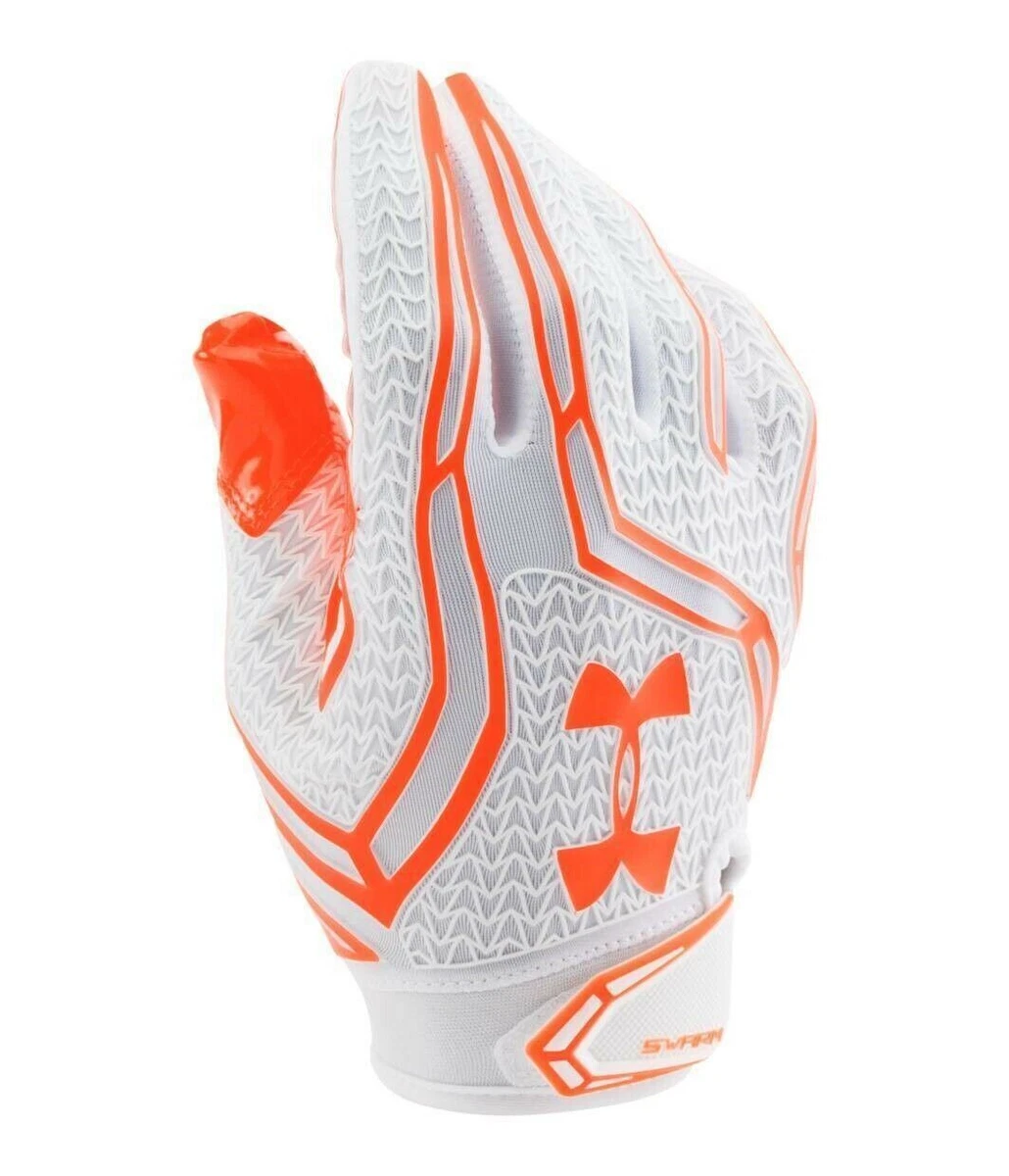 Under armour swarm ii top