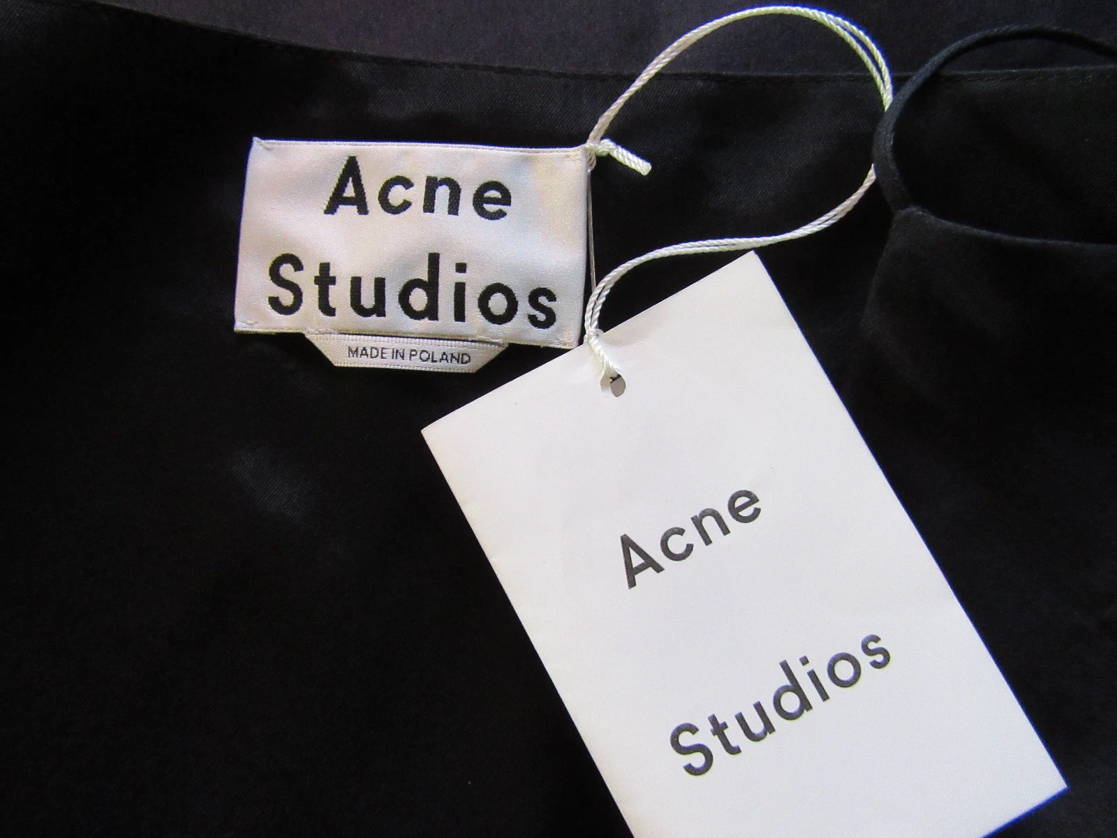 Abito nero con cinturini Acne Studios nuovo con etichette con stampa rosa arancione taglia 40 10 US