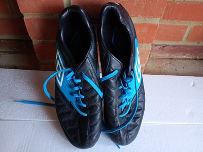 Umbro Men's Leather Football Trainers Boots Size UK 11, EU 46, US