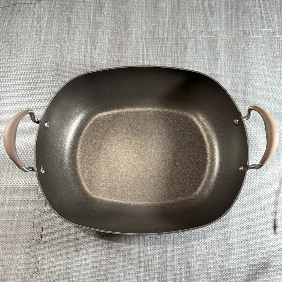 Anolon 16" x 13" Advanced Home Astador Antiadherente Taupe Foto 3 de 4
