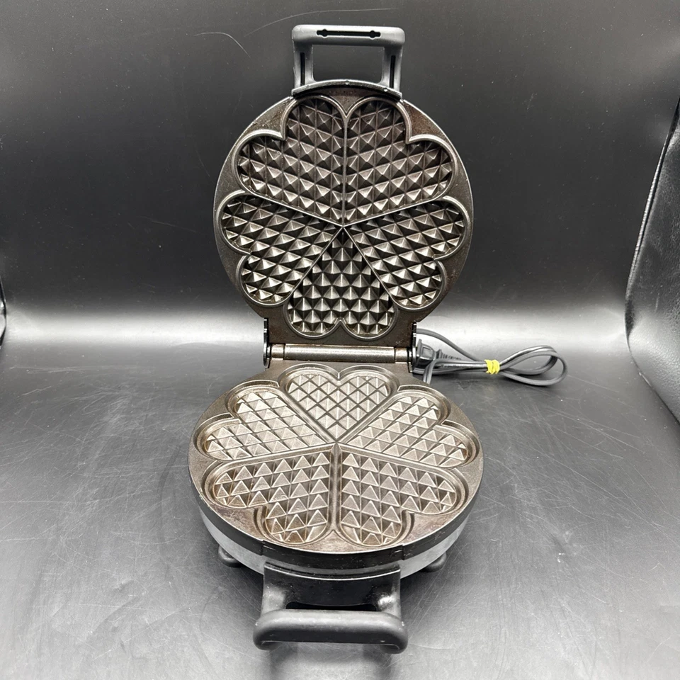 Gofrera Vitantonio 1600 Five of Hearts en forma de corazón probada en EE. UU. Foto 3 de 4