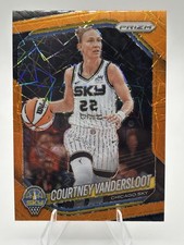 2025 Panini Prizm WNBA - Courtney Vandersloot #124 Orange Velocity Prizm