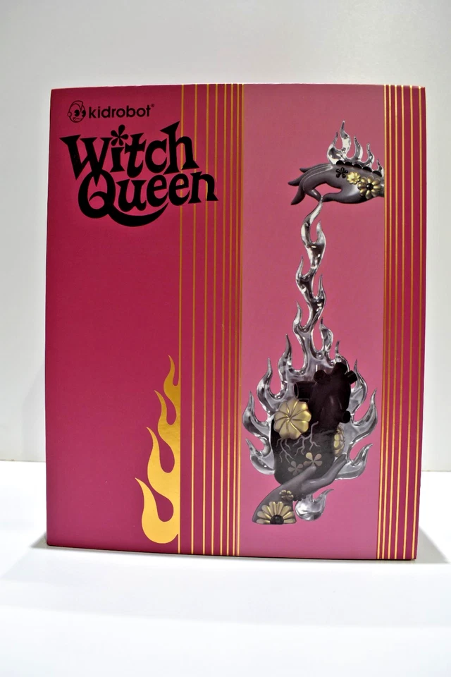 KIDROBOT JUNKO MIZUNO WITCH QUEEN VINYL ART FIGURE 8 INCH - Image 2 of 4