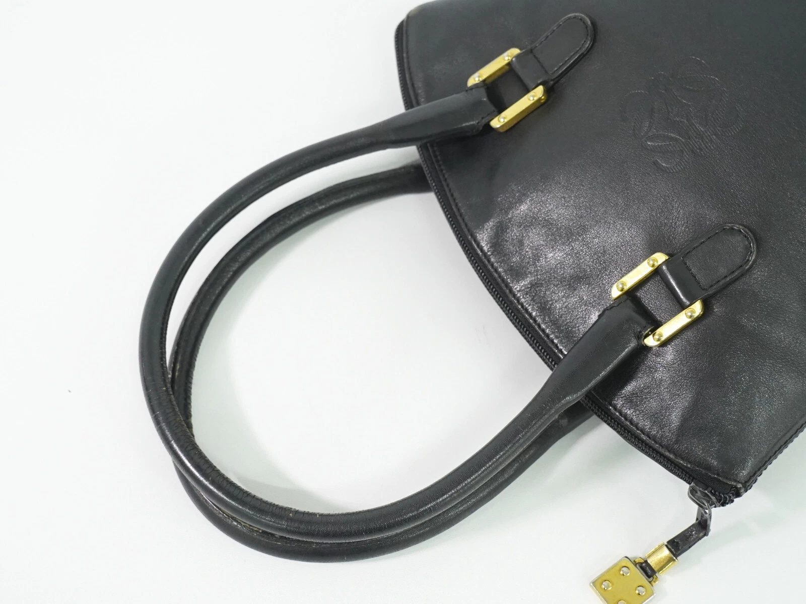 Borsa a mano LOEWE in pelle nera oro