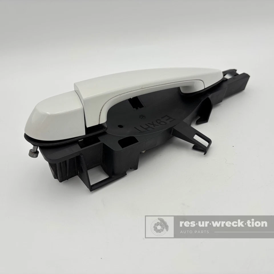 Conjunto de manija de puerta exterior trasera izquierda BMW 328i 335i X1 2006-2013 Foto 2 de 4