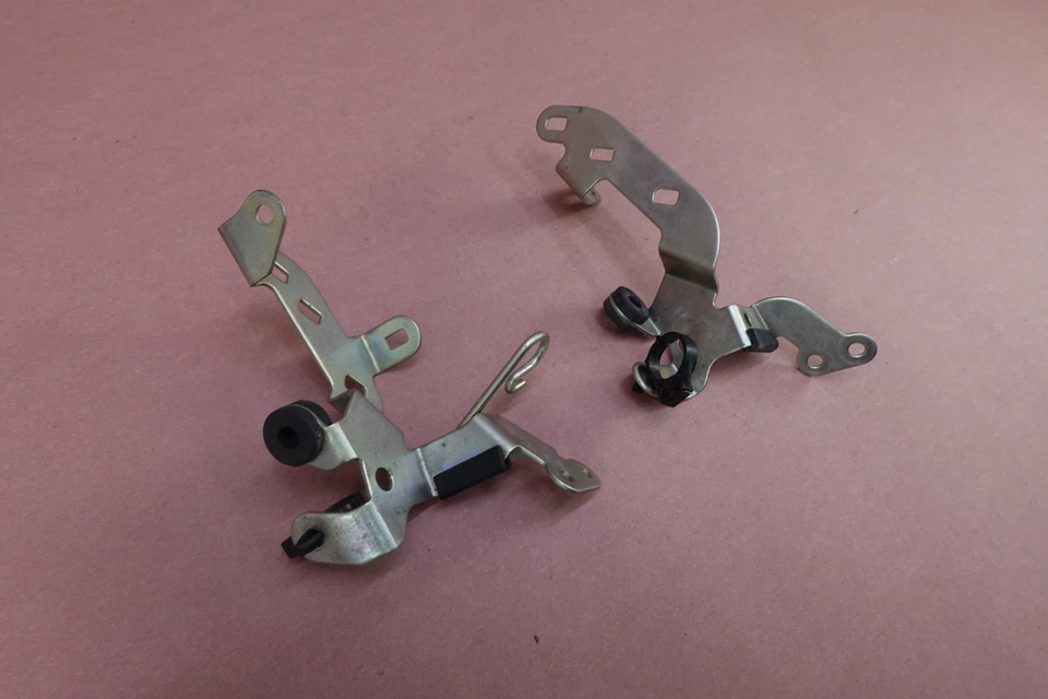 Par de soportes de montaje en caja carcasa interior aire Honda NC700 NC700X 2012-2015 Foto 3 de 4