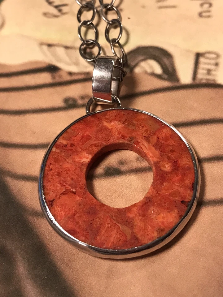 Collar coral esponja Silpada N1564 plata de ley 925 costaba $109 Foto 4 de 4