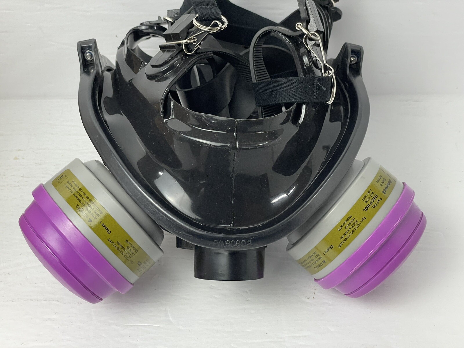 Honeywell North 76008A Series 7600 Full Facepiece Respirator, Medium