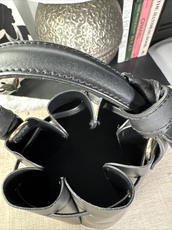 Giorgia Milani Italian black leather - Image 4 of 4