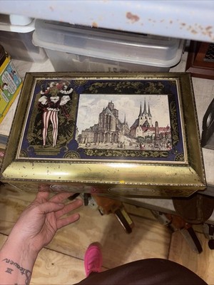 Large Lambertz Schloss Neuschwanstein German Bisquit Biscuit Tin Cookie Box