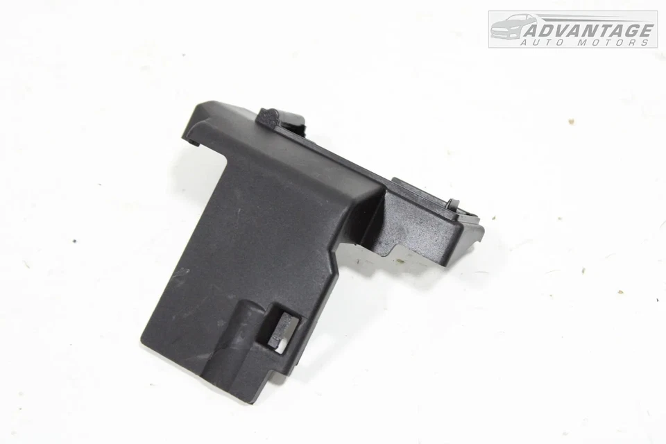 2018-2020 AUDI Q5 BATTERY POSITIVE PLUS TERMINAL COVER BRACKET HOUSING OEM - Image 2 of 4