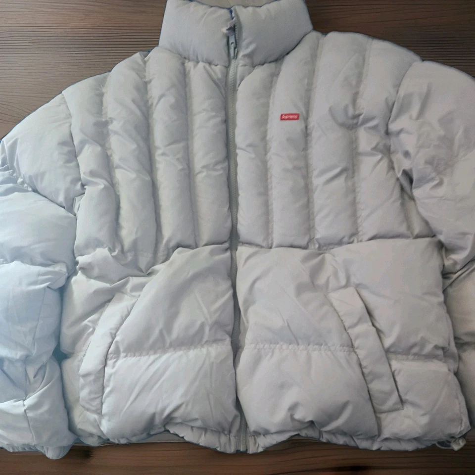 Chaqueta Supreme Reversible Bolsillo Hinchado Cremallera Supreme En La Espalda Foto 4 de 4