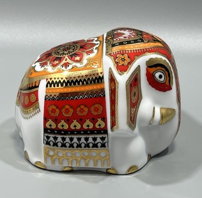Zesta Plantation Fresh Ceylon Ceramic Elephant Tea Jar