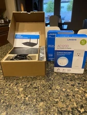 NEW LINKSYS AC1200 DUAL-BAND WI-FI 5 ROUTER (BLACK) + 2 RANGE EXTENDERS