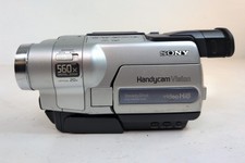 Sony Handycam Vision CCD-TRV318 Video Hi8 Camcorder w/ 560x Zoom Lens