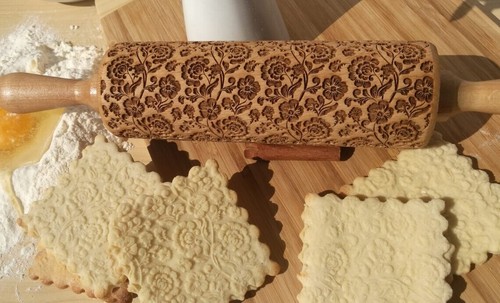 Engraved Wooden Rolling Pin Embossed Dough Roller Springerle Carved Mold Ginger - Picture 11 of 11
