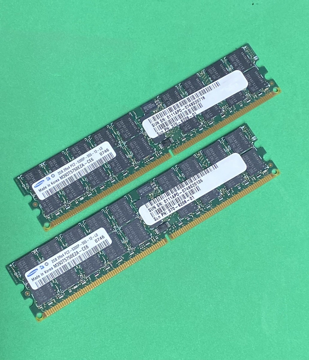 うさ Sun X7802A 4GB (2x 370-6209 2GB) Memory Kit for T1000 T2000