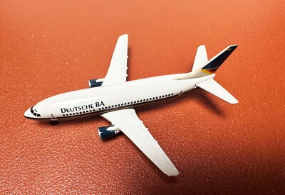 Herpa Wings - Deusche BA - Boeing 737-300  - 1:500