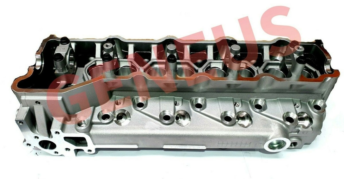 Cylinder head Mitsubishi 4M40 | eBay