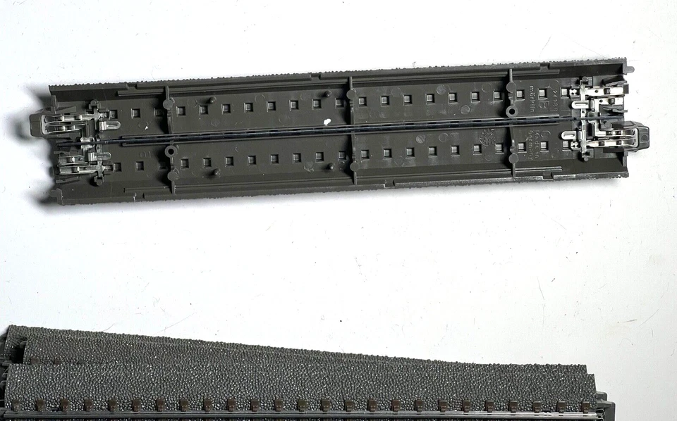 Marklin H0 24188 - C-Track Straight  188.3 mm / 7-13/32"  1 each - Image 2 of 2