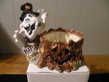 CORNER RUBY HALLOWEEN GHOST WITH TREE TRUNK CANDY DISH HTF / RARE