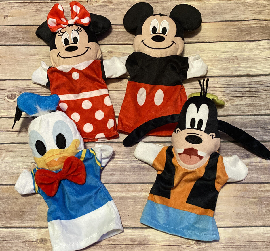 Disney Baby Melissa Doug Hand Puppets Mickey Minnie Goofy Donald Lot  Plush